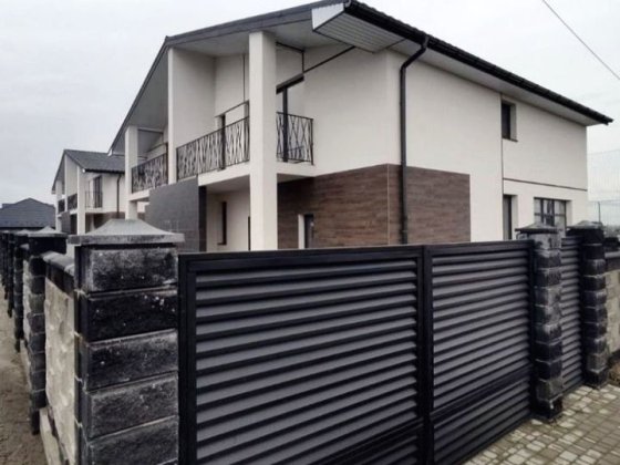 (!) Прекрасний котедж На Щасливому Рівне