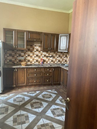 Частина будинку в центрі Сторожинець - фото 1