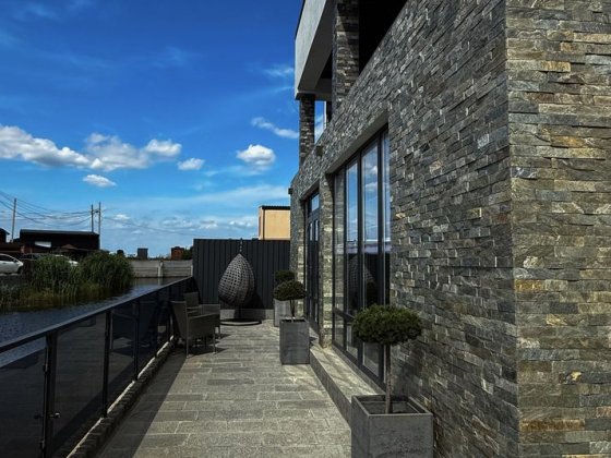 Ексклюзивний будинок з власною сонячною електростанцією Черкассы