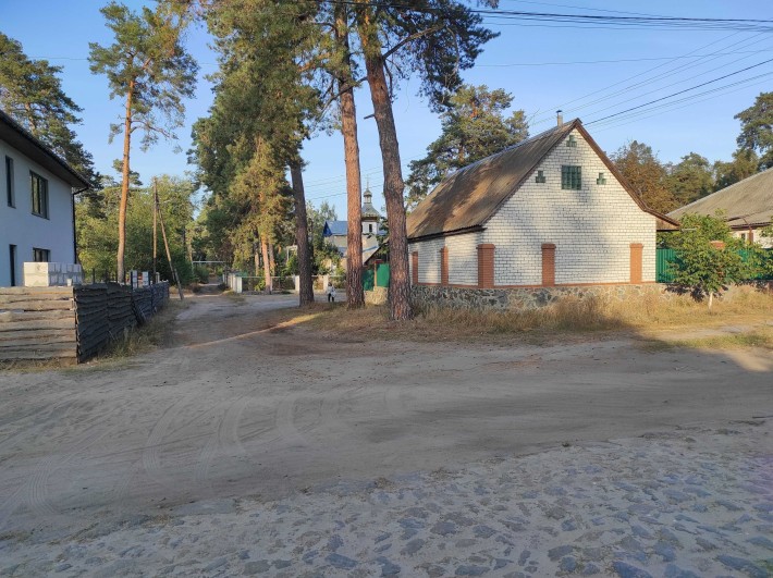 Срочная продажа части дома  с отдельным заездом район Сосновка - фото 1