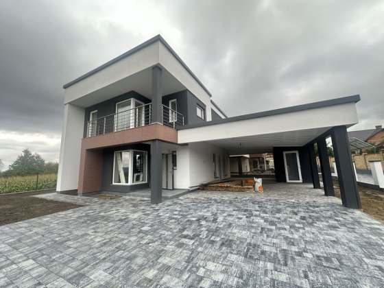 Продам новозбудований сучасний будинок Черновцы