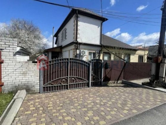 Продається затишна частина будинку в Черкасах! Держ.програми! Черкассы