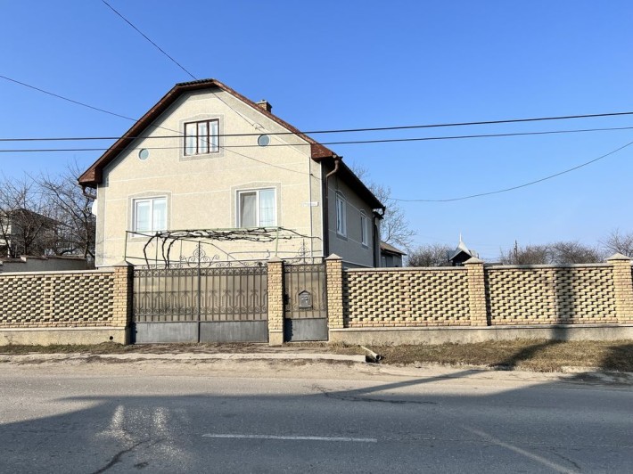 Будинок вул. Лозівська - фото 1