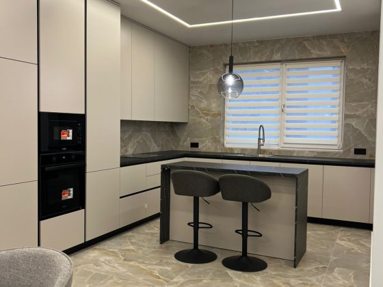 Продаж сучасного таунхаусу Ужгород