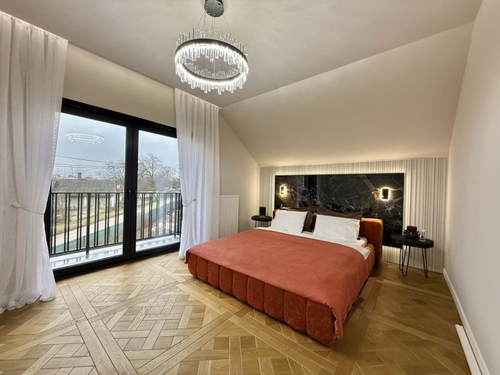 Продається розкішний Котедж в ЖК «Марморожський» - фото 1