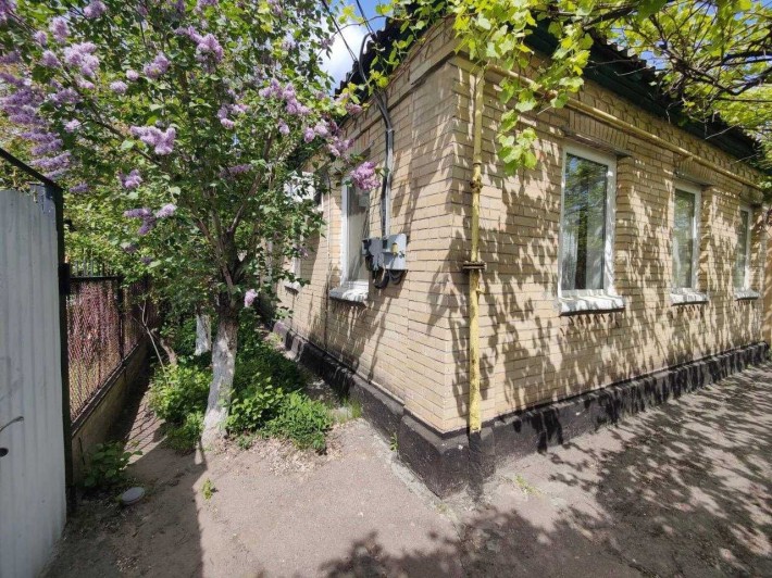 Продаж житлового будинку вул. Симона Петлюри р-н Казбет в м. Черкаси - фото 1