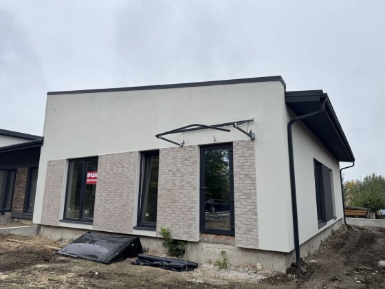 Продаж котеджу в р-ні Авторинку Рівне