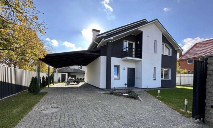 Продаж 2 поверхового будинку 237 кв. м, 5 к, барбекб - фото 1