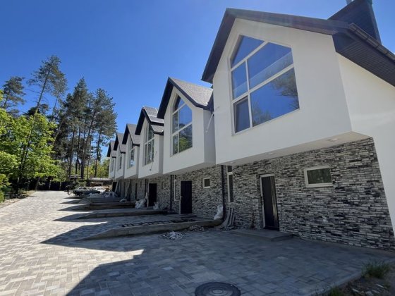 Продаж таун-хаусів в росрочку від забудовника Черкассы