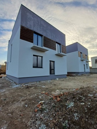 Продаж Двох-Просторих двоповерхових будинків! Р-н. Щасливе! - фото 1