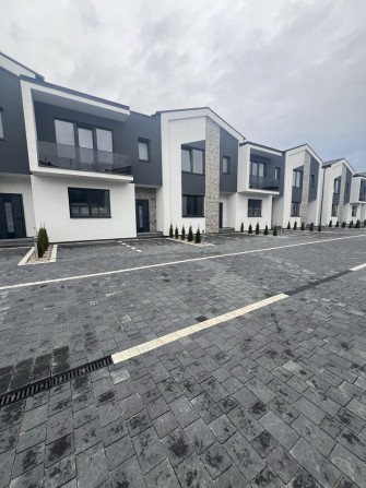 Продаж сучасного таунхаусу - фото 1