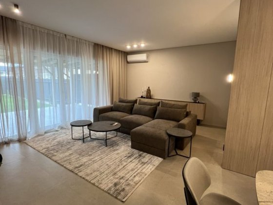 Продаж сучасного таунхаусу Ужгород