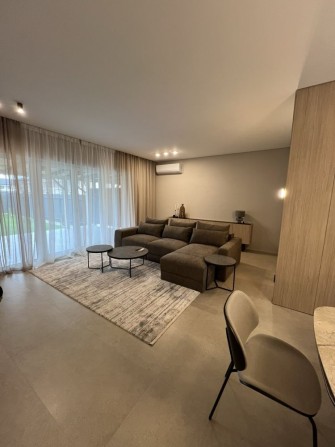 Продаж сучасного таунхаусу - фото 1