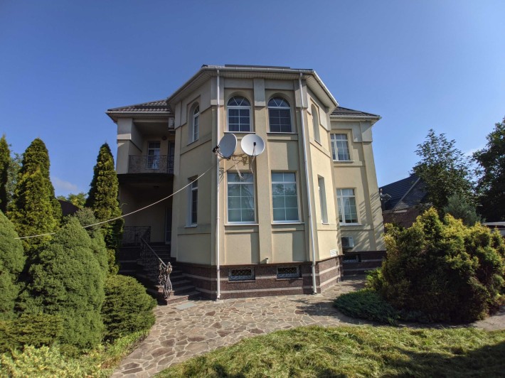 Будинок в тихому центрі Черкас - фото 1