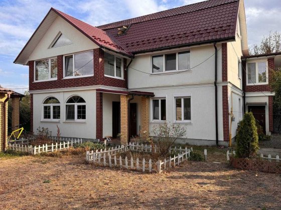 Двоповерховий будинок БЕЗ % Київ