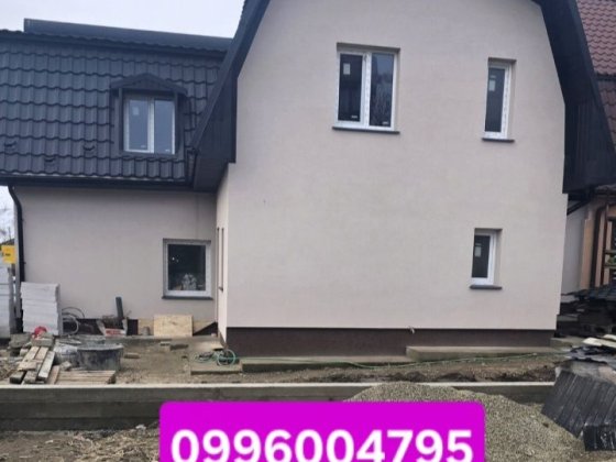 Будинок 3кім,центр, біля лікарні Фастівської. Можлива оплата в кредит. Чернівці