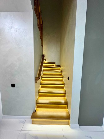 Продам котедж з ремонтом. Щасливе - фото 1