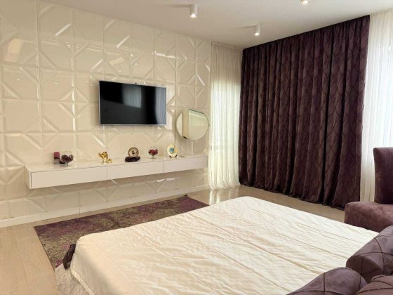 Продам вишуканий котедж з авторським ремонтом Рівне