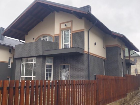 Продаж сучасного будинка, р-н Кварца. Чернівці