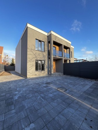 Продаж будинку (дуплекс) біля метро Славутич , без комісії - фото 1