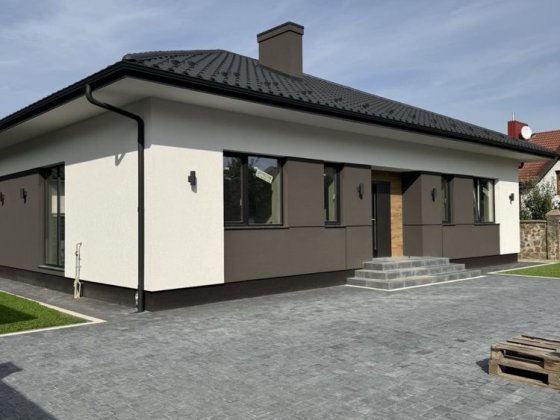 Будинок 120 кв.м. На Щасливому Американка 6,5 сот. Готовий для Ремонту Рівне