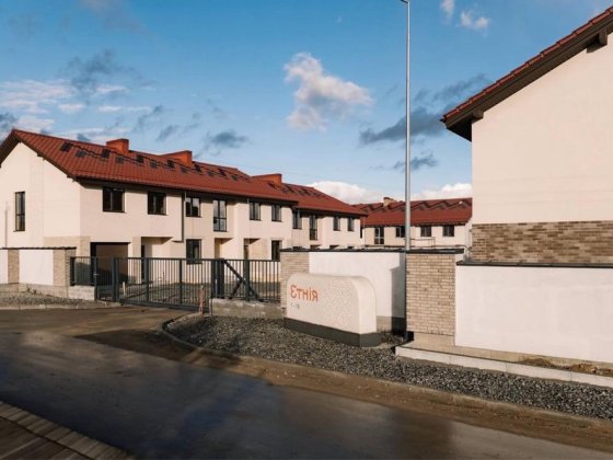 Продам котедж в КМ «Етнія» Рівне