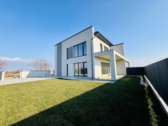 Продаж котеджу/Продаж котеджу без ремонту Ужгород