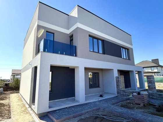 Продаж котеджу в КМ «Family Yard» Рівне
