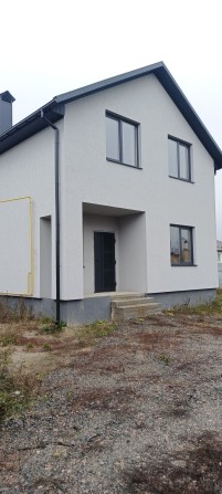 Продаж будинку в місті - фото 1