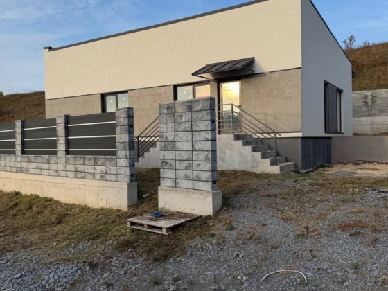 Продаж будинку р-н Авторинку! Без комісії для покупця! Ровно