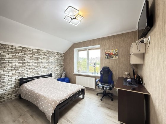 Продаж шикарного будинку в Гарній локації 5.5 соток Вінниця