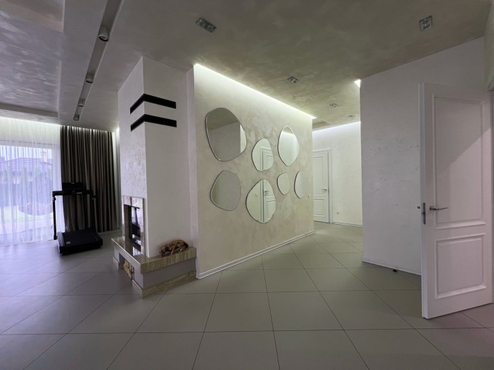 Сучасна одноповерхова “американка” в престижному районі Газовик - фото 1