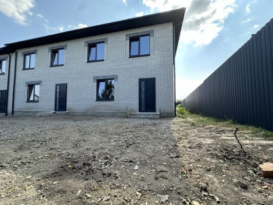 Кутовий Таунхаус 78 кв.м. 3 кімнати в межах міста за ціною квартири Вінниця