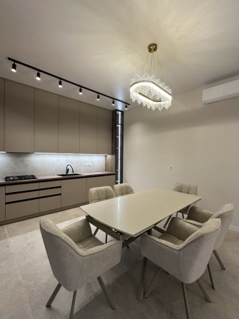 Продаж будинку з ремонтом - фото 1