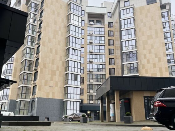 Оренда, паркомісце, Чорновола Луцьк