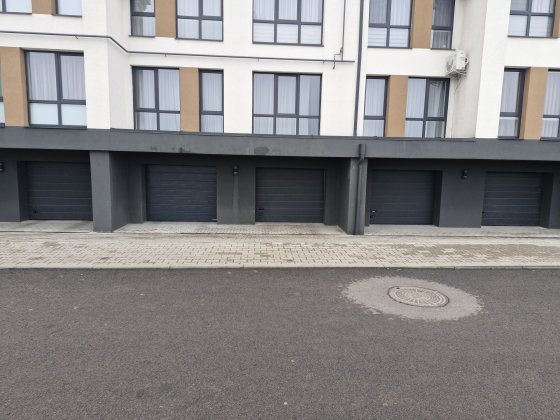 Здам гараж  з ремонтом Ровно