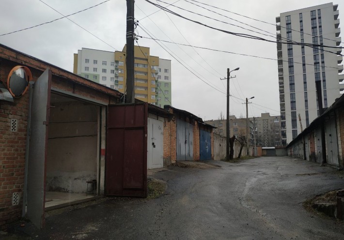 Оренда гаражу біля Набережного Кварталу - фото 1