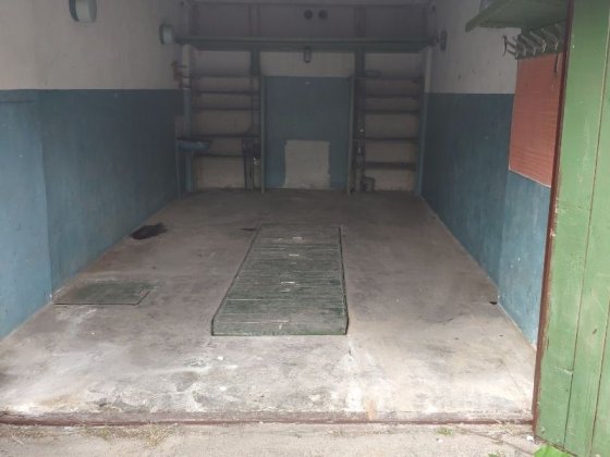 Здам гараж  ул. малинская новобеличи, метро академгородок Темп Київ