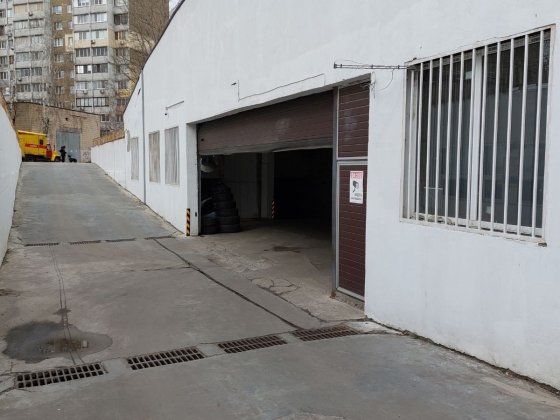 Сдам паркомісце у підземному паркингу пр. Європейського  Союзу 31а Киев