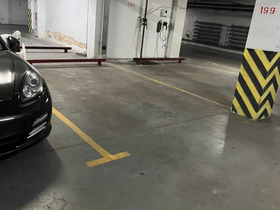 Сдам в аренду паркомісто Срібнокільська 3 підземний паркинг сухий Київ