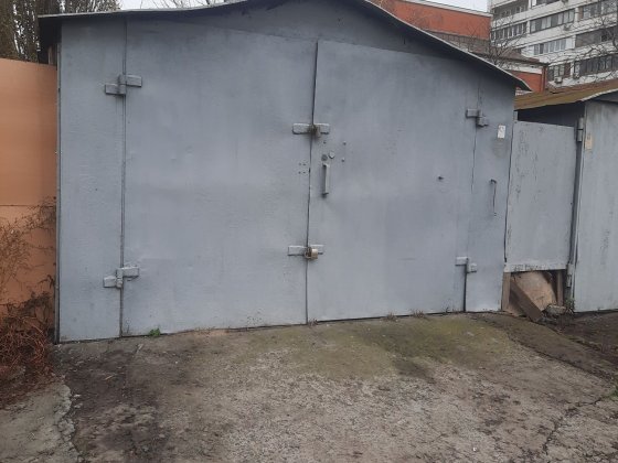 Здається гараж поруч з м. Політехнічна. 3000грн Київ