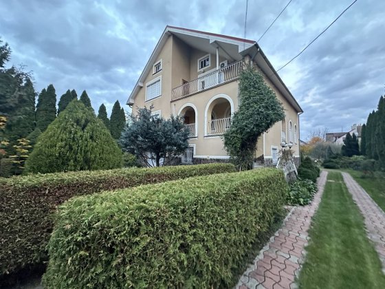Продається великий будинок Ужгород