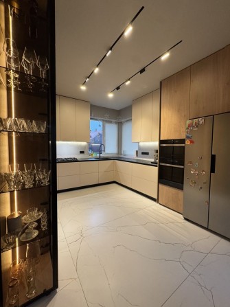 Продаж котеджу на Червениці - фото 1