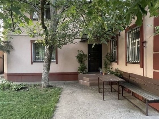 Продам дом на Клочко район Эдбурга Левый берег Днепр