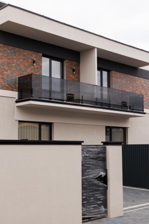 Продаж сучасного таунхаусу в New Village - фото 1