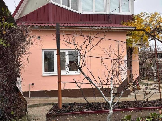 продам дом с бассейном в Диёвке-2 Днепр