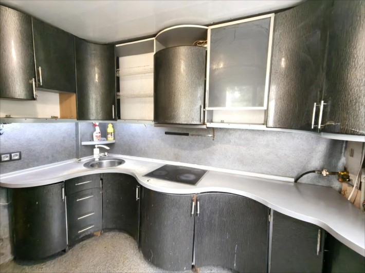 В продажу Пів будинку Мальованка всі зручності централізовані,наявні. - фото 1