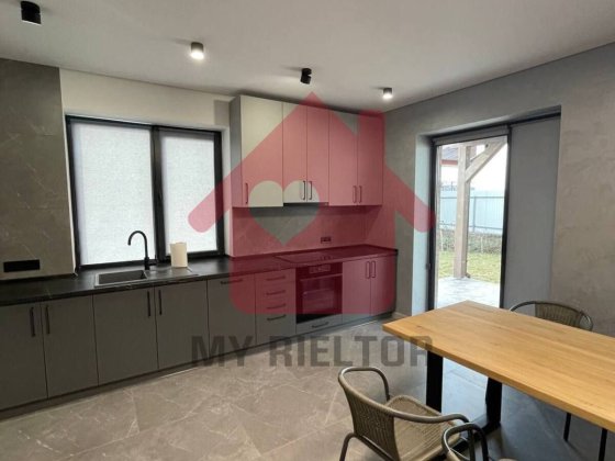 Продаж будинку район Червениці. Ужгород