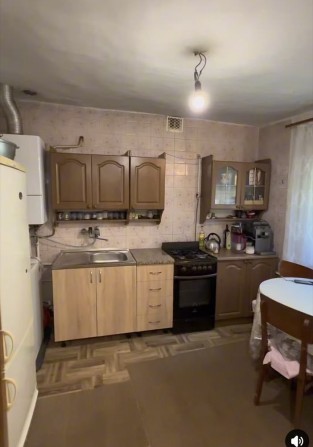 Продаж частини будинку, Крутий узвіз - фото 1