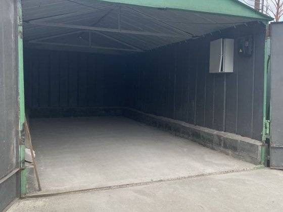 Сдам гараж в ГК «Надежда» Дніпро